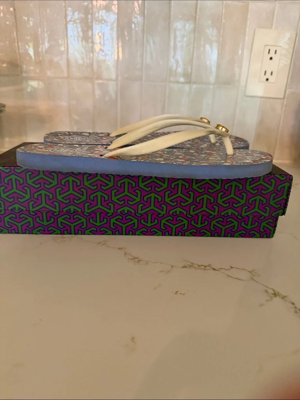 Tory Burch Multicolor Confetti Logo Flip Flops with Cream Straps Size 7